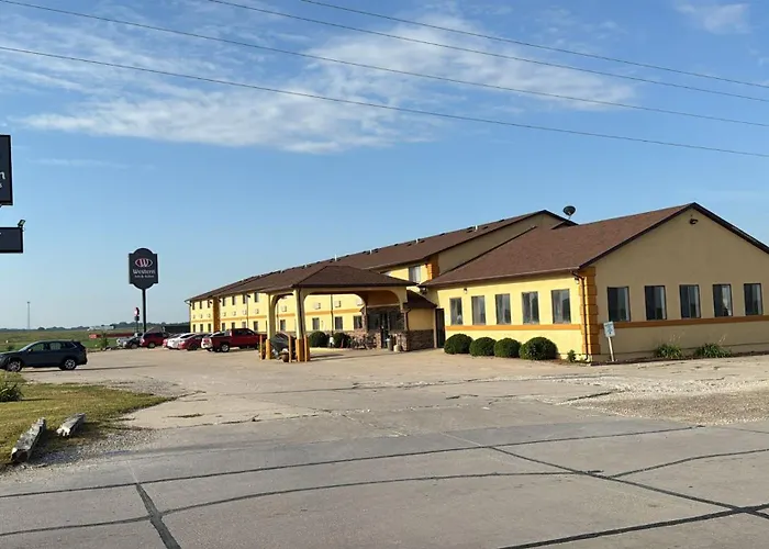 Western Inn & Suite Grinnell Iowa,