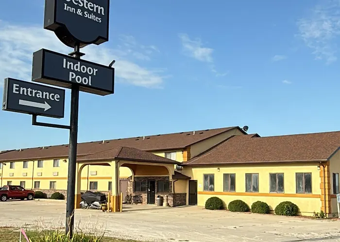 Western Inn & Suite Grinnell Iowa,