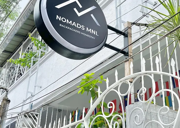 Nomads Mnl Backpackers Homestay - Near Airport