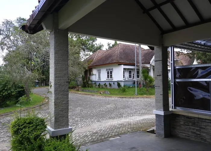 Diyar Villas Puncak M6/50