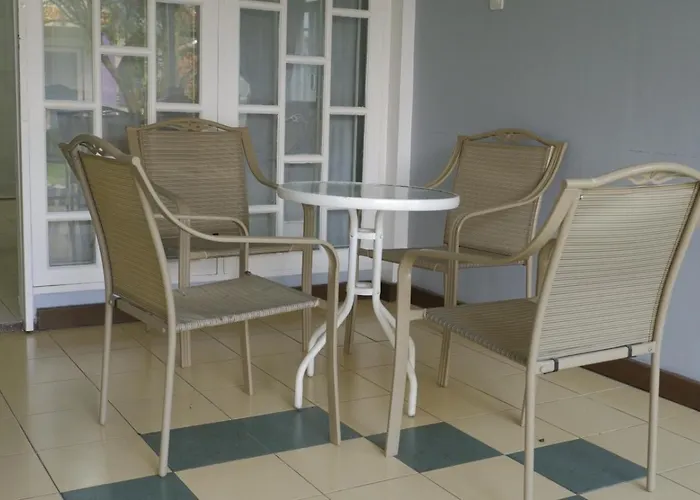 Diyar Villas Puncak M6-11