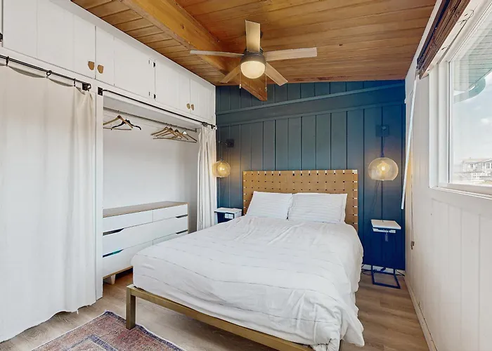 Cape Meares Beach Getaway