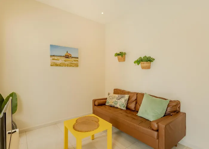 Hideout Suites - From Eagle Beach