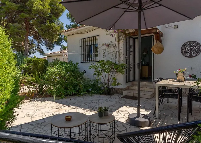 Bungalow Marquerite Moraira, 5 Minutes From Beach
