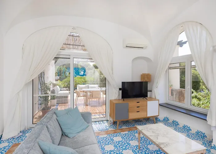 Oliveto Capri Apartments