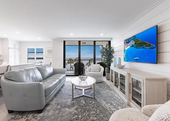 Lovely Marco Island Condo W/ Private Bay View