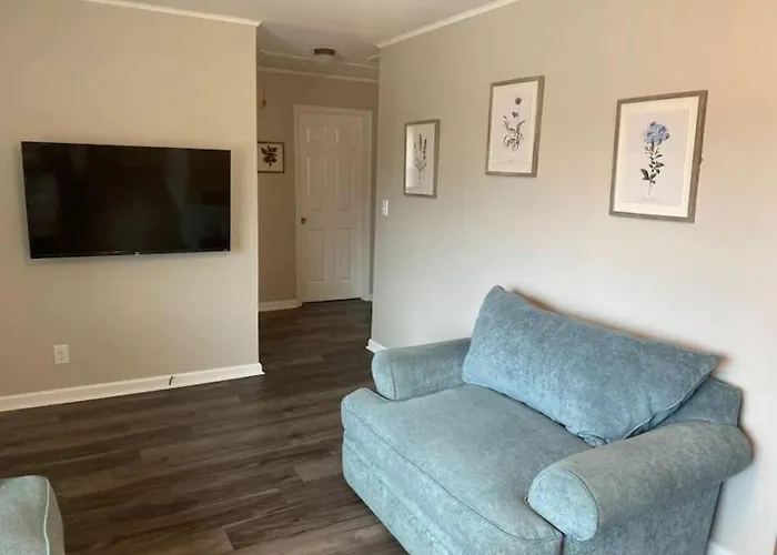 3 Bedroom Cozy Home Minutes From Tims Ford Lake