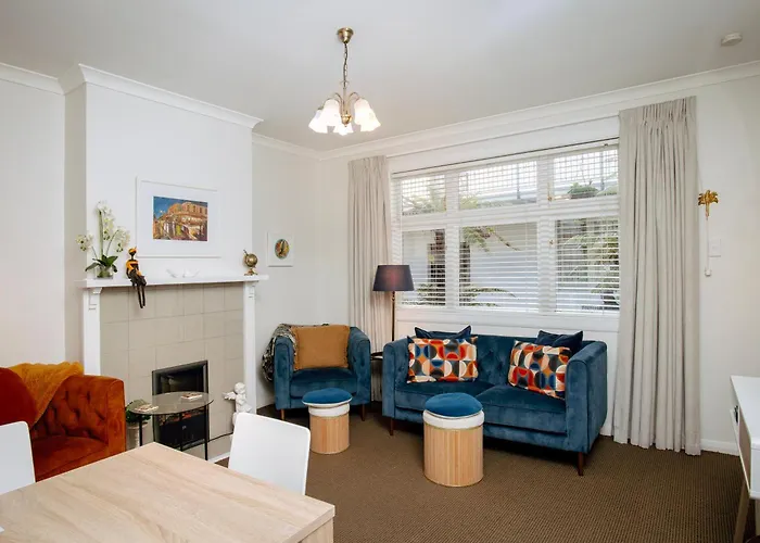 Art Deco No. 2 Apartment