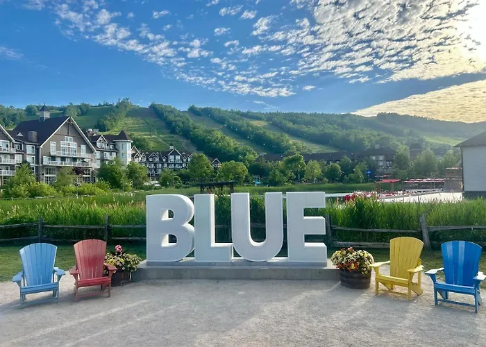 Mountain Loft Magic: Pool, Hot Tub, Tennis