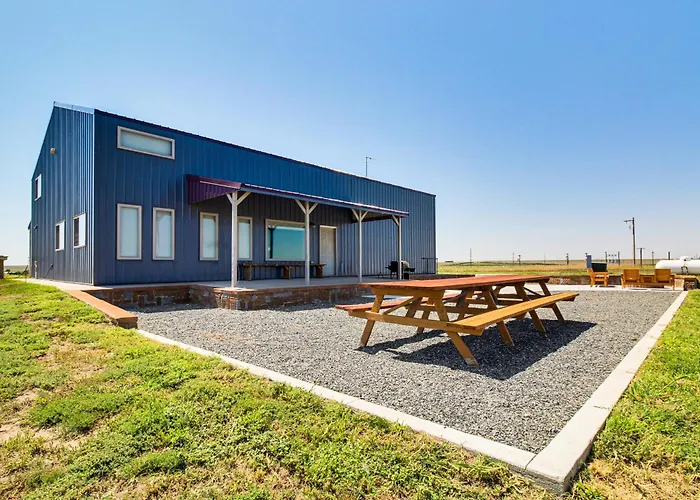 Secluded Nebraska Getaway: 2 Mi To Lake Mcconaughy