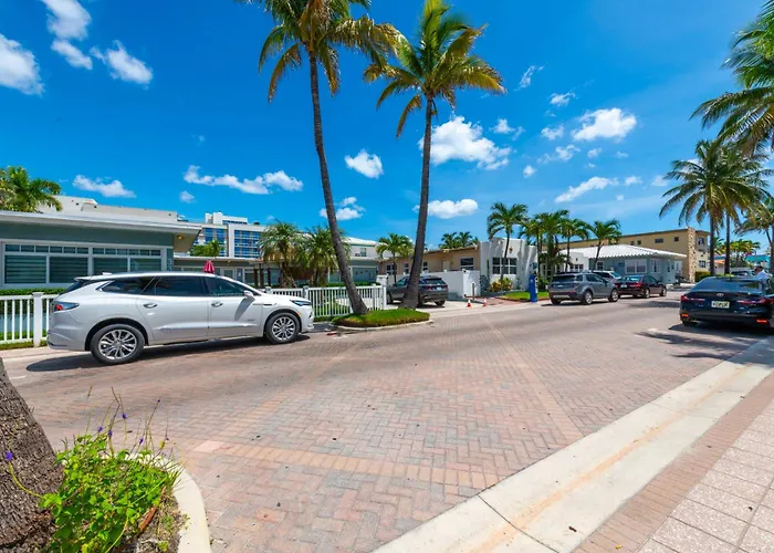 Tropic Isle Boutique Hotel