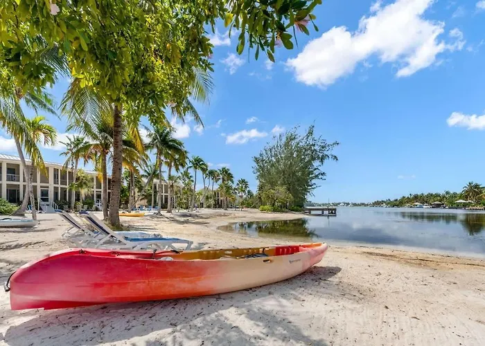 Island House #12 Summer Breeze 2Br-2Ba At Rum Point Bioluminescent Bay