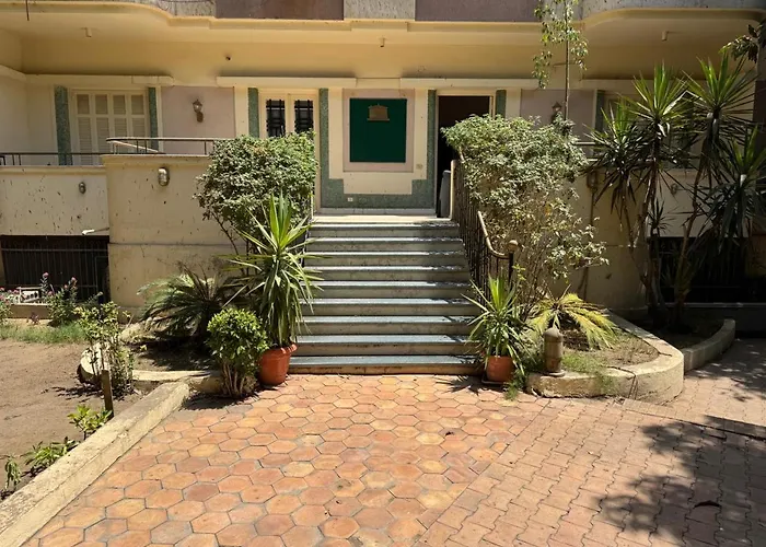 Zamalek Garden Villa-At The Nile