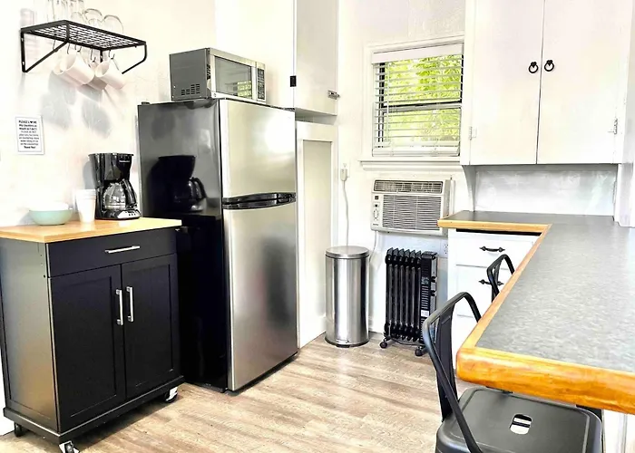 Cozy Studio Cottage In Downtown Twin Falls