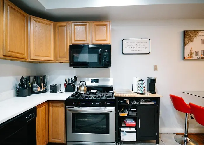 Stylish 5Br Dc Retreat Backyard Free Parking