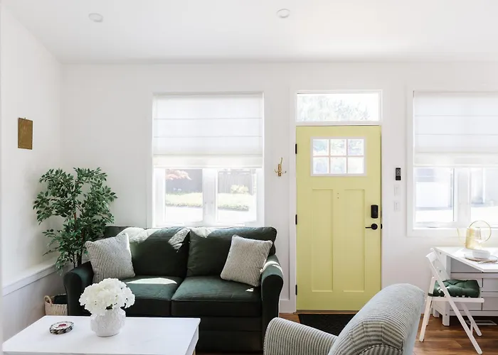 Brass Apple Cottage