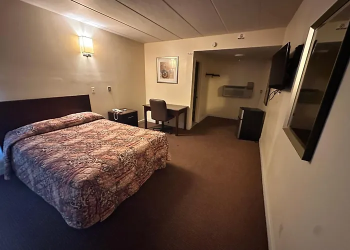 Harmony House Motel