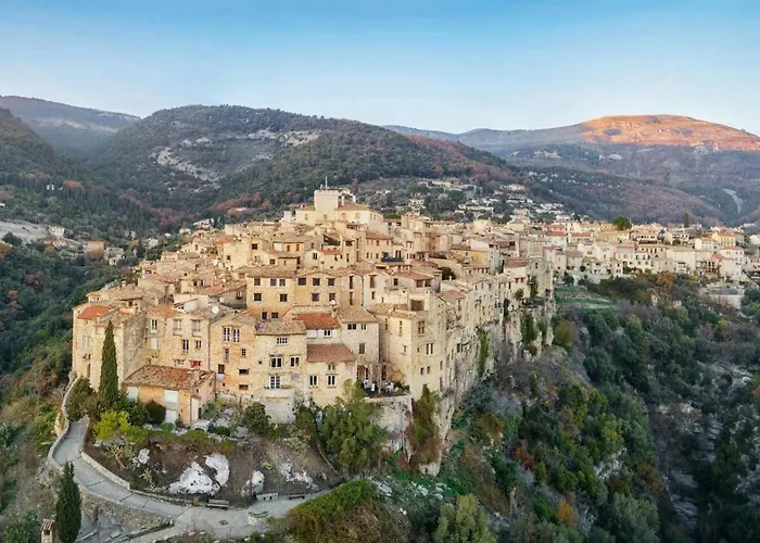 Villa Climatisee Avec Piscine Pour 9 Personnes