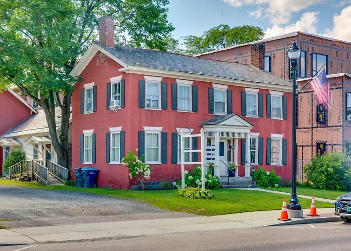 15 Mi To Stowe Mountain Resort: Main Street Studio