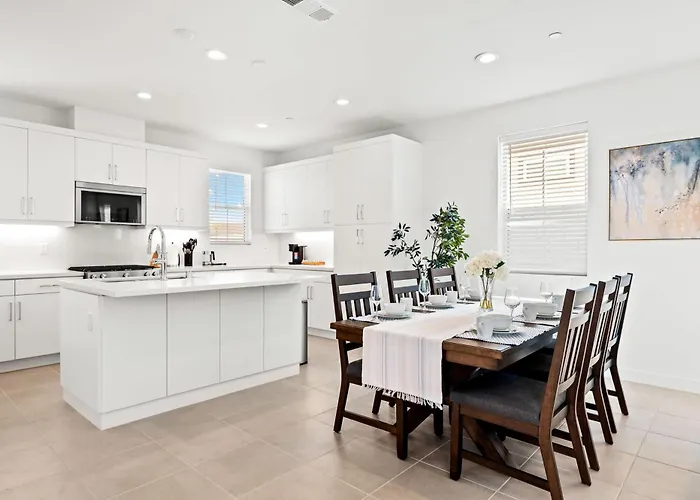 Newly Built Stylish 3Br Oasis Home In Palm Desert