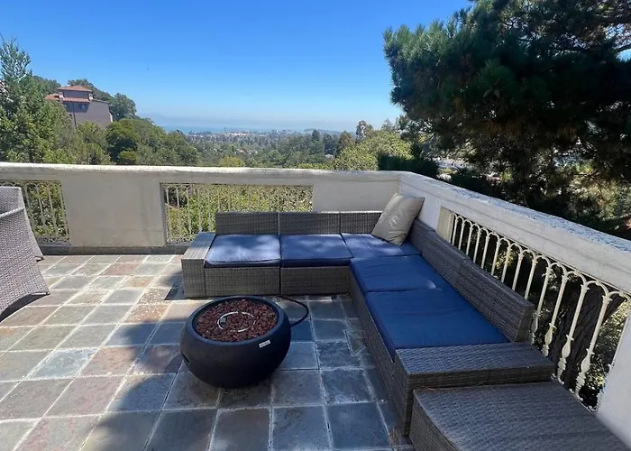 Big Bright Burlingame Hills Bay View Home
