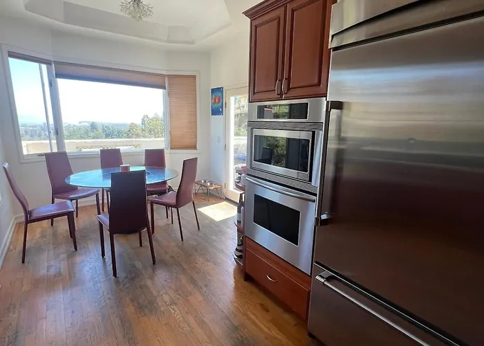 Big Bright Burlingame Hills Bay View Home