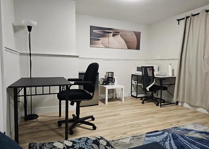 1 Bedroom Apartment With Living Room And Full Washroom To Yourself Alone And A Private Car Park