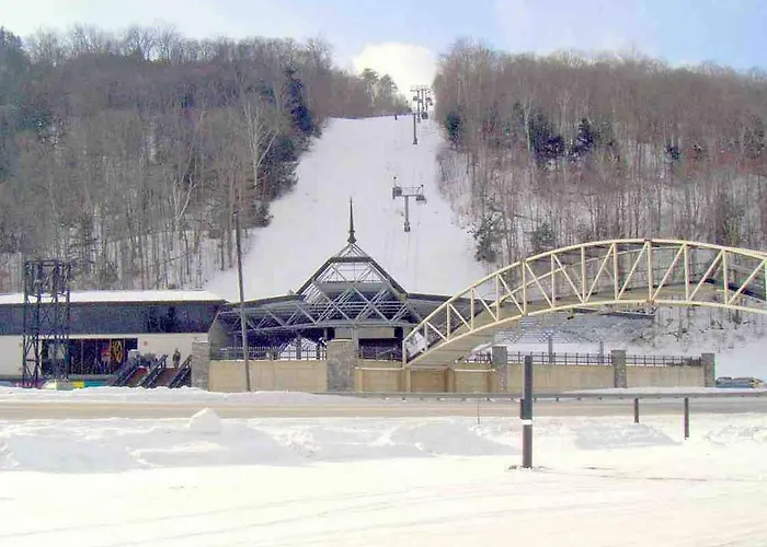 Newly Renovated, Hot Tub, 2Min To Killington Lift