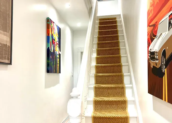 Jersey City Private Entire Apartment - 30 Minutes From Wall St New York City