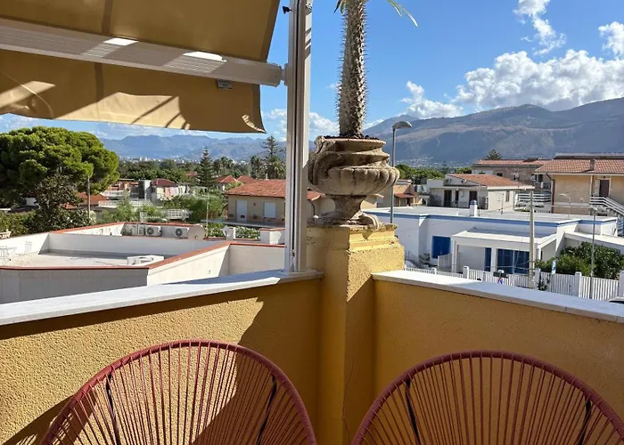 Le Lunette Holiday House