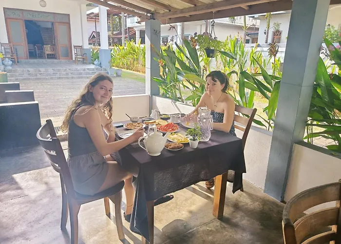 Negombo Signature Villa