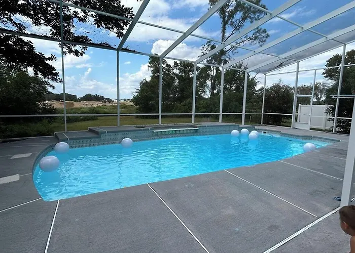 5 Bedrooms, 4 Bathrooms, Pool, Gym, Sleeps 16 Leesburg Retreat!!!!