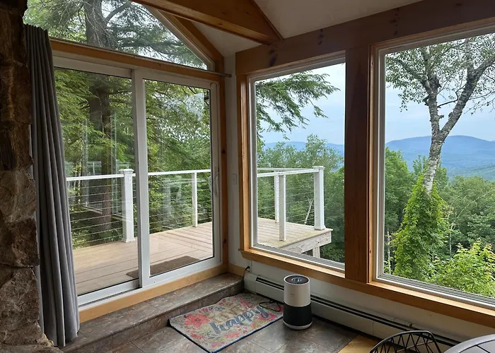 Campton Mountain Ski Retreat For Year-Round Fun -Best View And Best Price Guarantee