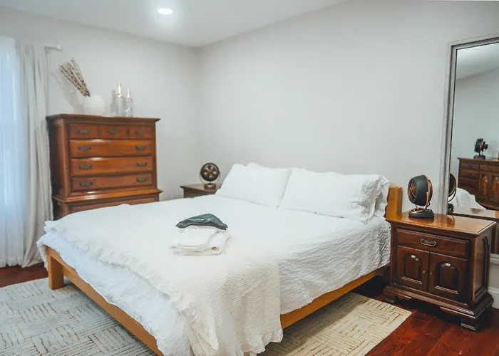 Beach Retreat 4900 Sqft, F1 Vr Sim, Up To 21 Guests