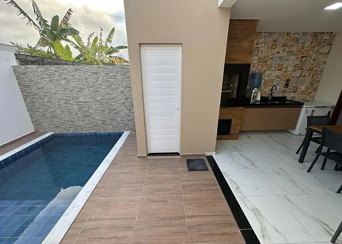 Casa de Temporada com Piscina e Área Gourmet Toda montada