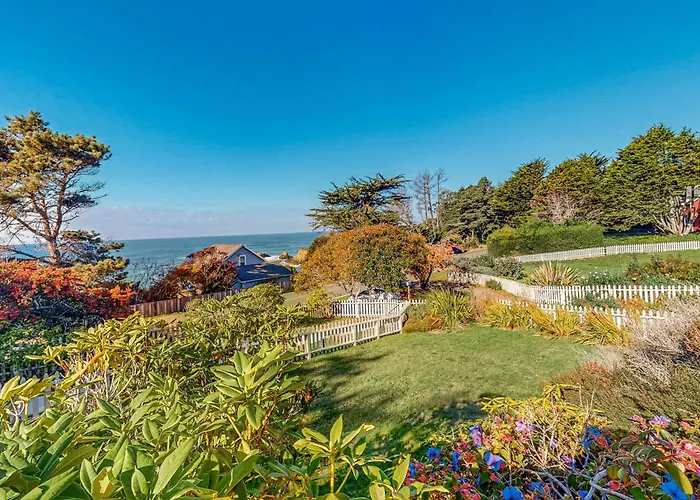 Cozy Mendocino Home Near Headlands State Park