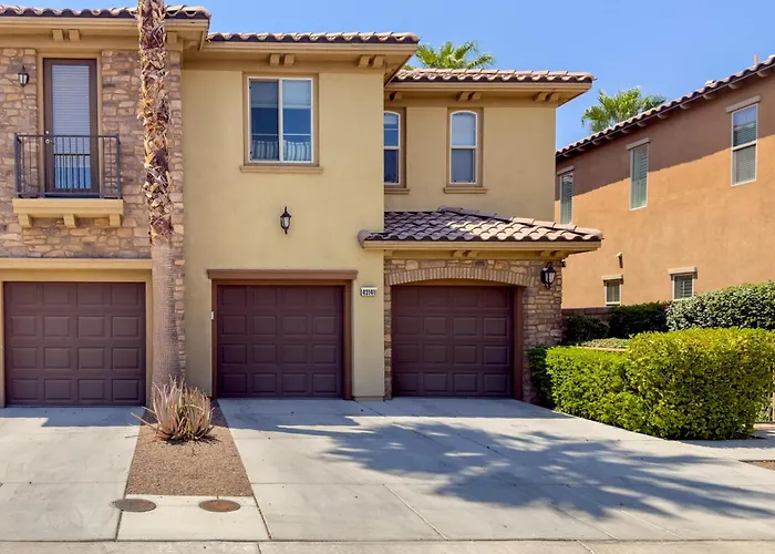 Terra Lago Villa Lake, Mountain And Desert View, Coachella Getaway