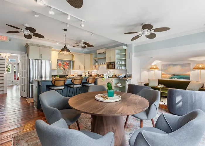 The Truman Room At Inn On Fleming Key West!