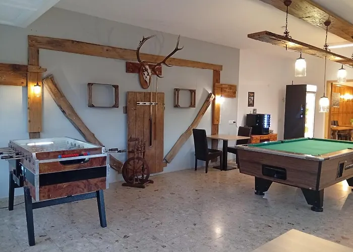 Hahnenkamm Hostel