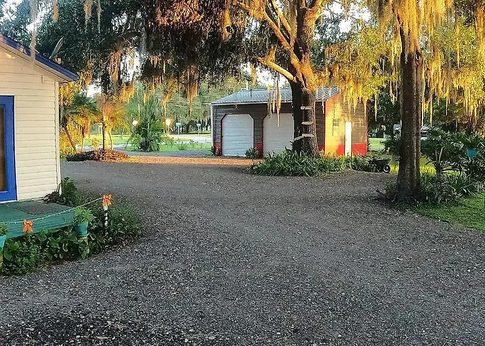Lakefront Cottage Orlando-Tampa