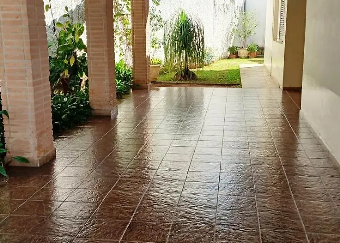 Edícula quarto suíte, confortável e bem localizado