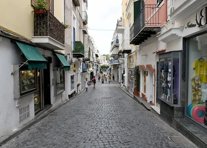 Casetta Achille, Ischia-Napoli