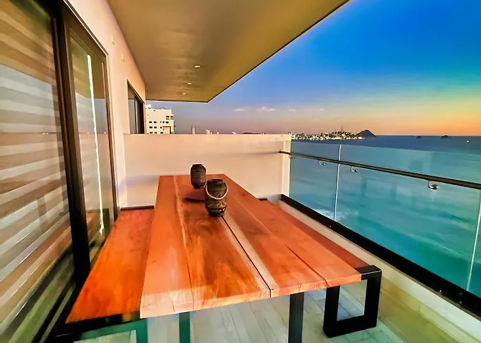 The Altomare - Seaview.