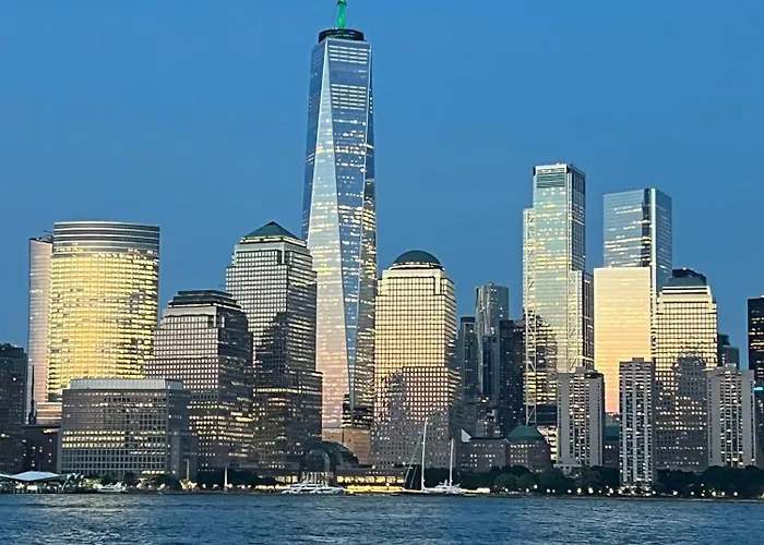 Jersey City Private Entire Apartment - 30 Minutes From Wall St New York City