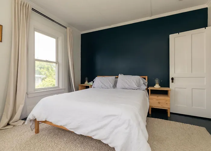 Charming & Newly Renovated 2Br In St Albans