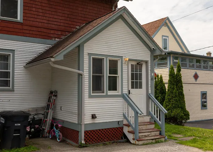 Charming & Newly Renovated 2Br In St Albans