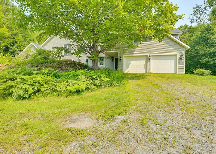 Rural Retreat 3 Mi To Morrisville & Rail Trail!