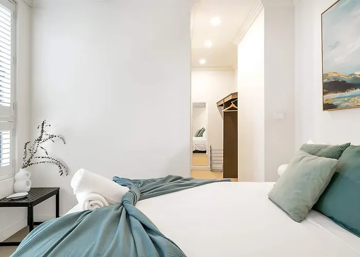 Amelie - Luxury Beach View Condo Minutes To Beach