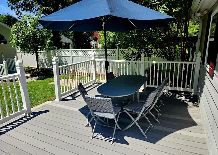 Downtown Cary 1930S Bungalow - Great Walkability