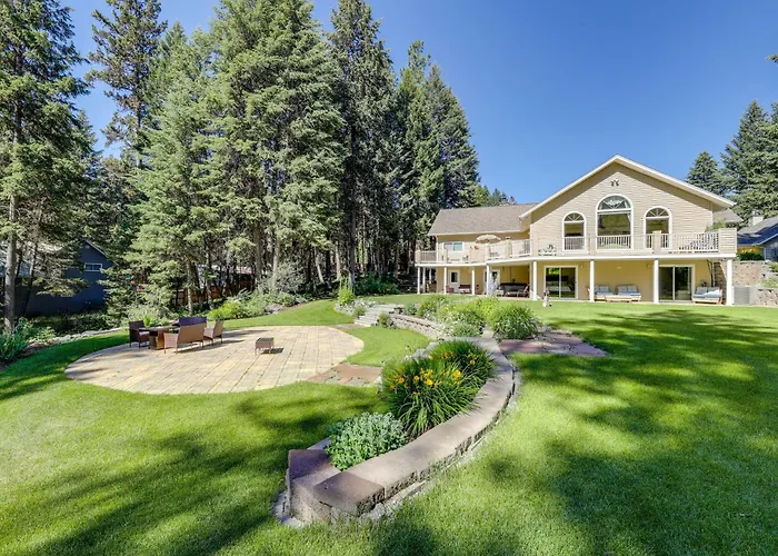 'Crystal Lake Retreat' Studio ~ 5 Mi To State Park
